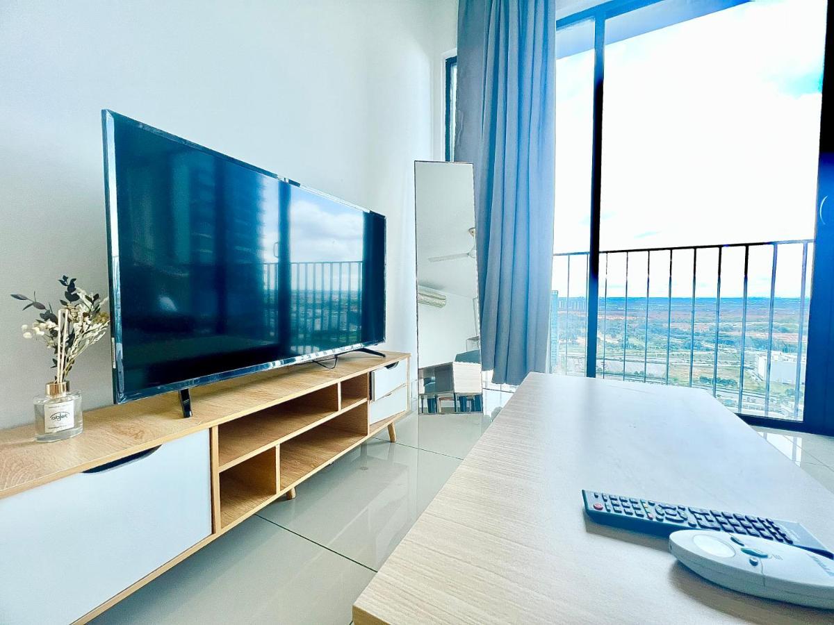 F 1-5 Pax 3Bed Cozy Home Studio Trefoil Setia Alam Wifi & Tv Шах Алам Екстериор снимка